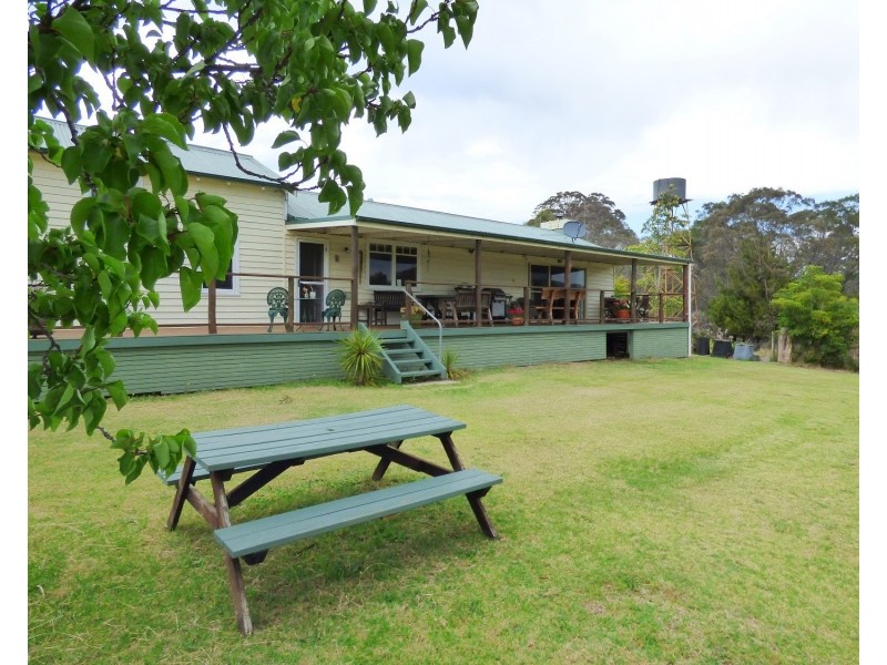 21 Bindaree Rd, Lochiel NSW 2549