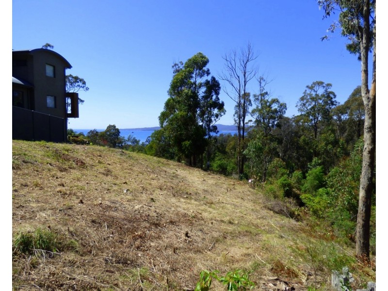 9 Whale Cove Cct, Eden NSW 2551