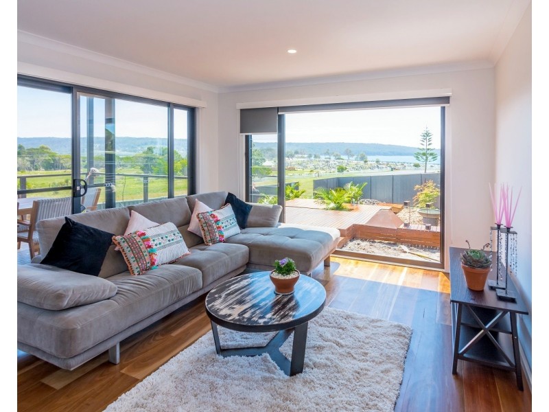 3/10 Lake Street, Eden NSW 2551