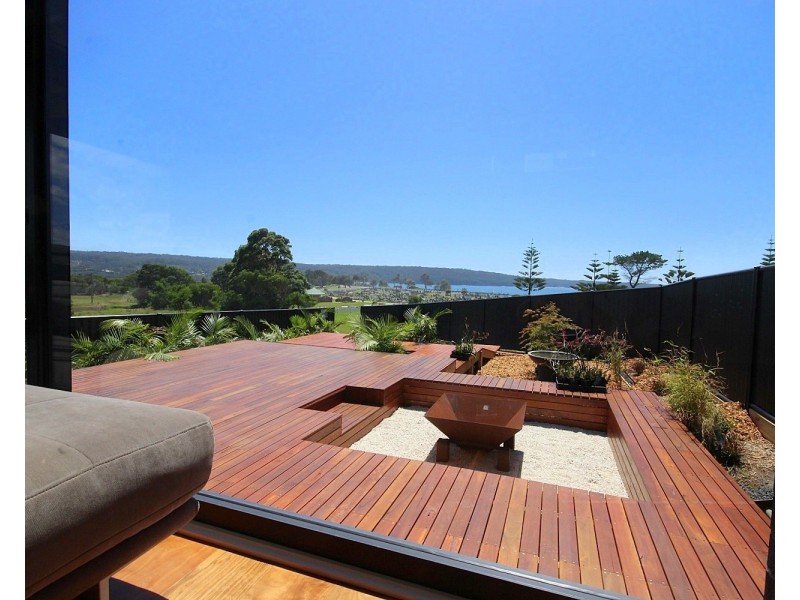 3/10 Lake Street, Eden NSW 2551