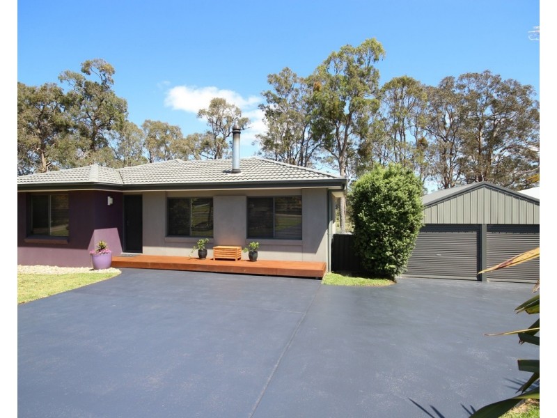 11 Kingfisher Cct, Eden NSW 2551