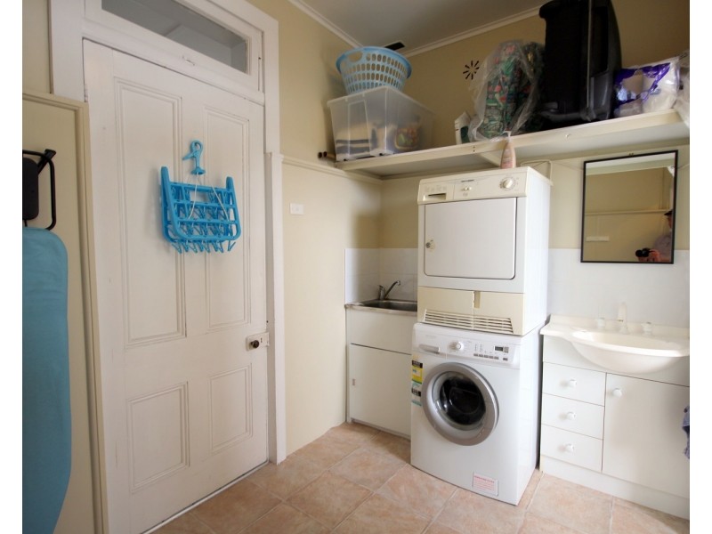 157 Imlay St, Eden NSW 2551