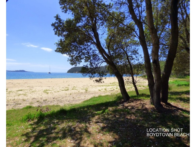 8 Cornubia Pl Boydtown Via, Eden NSW 2551