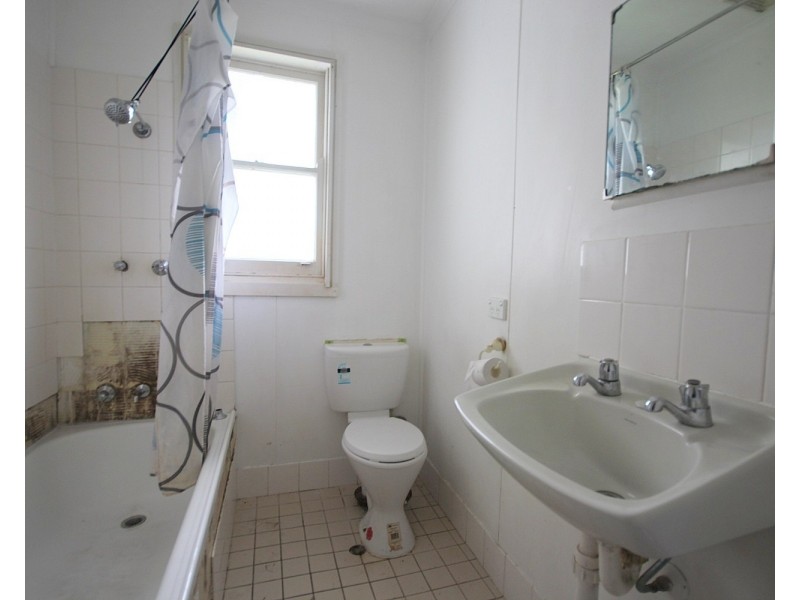2 Botany St, Eden NSW 2551