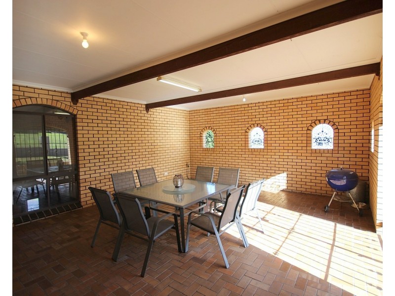 8 Bimmil St, Eden NSW 2551