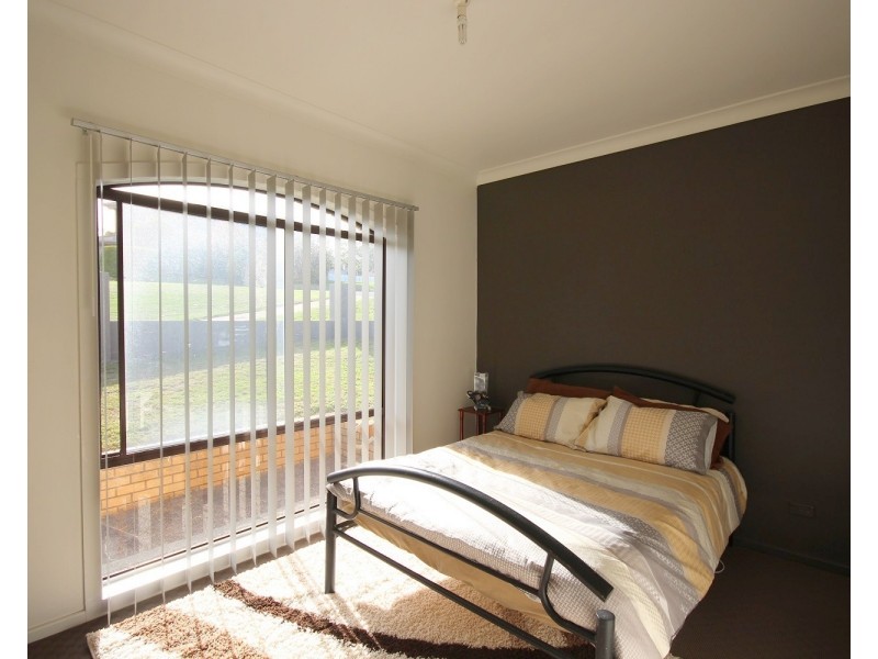 8 Bimmil St, Eden NSW 2551