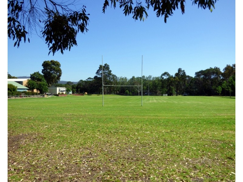 2//12 Barclay Street, Eden NSW 2551