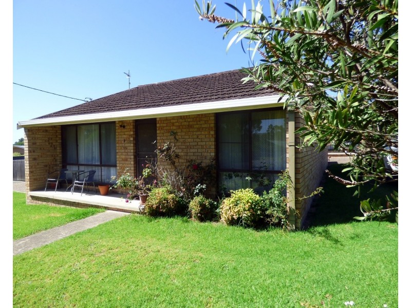 2//12 Barclay Street, Eden NSW 2551