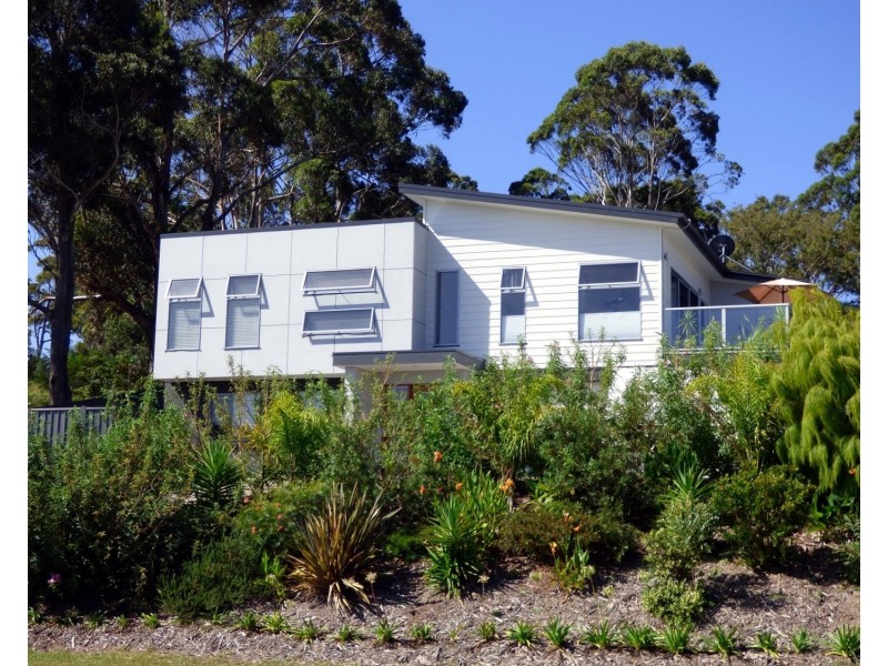 37 Trumpeter Ave, Eden NSW 2551