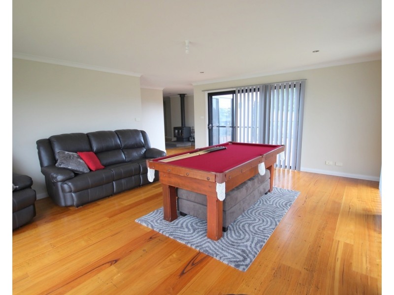 15 Marlin Ave, Eden NSW 2551