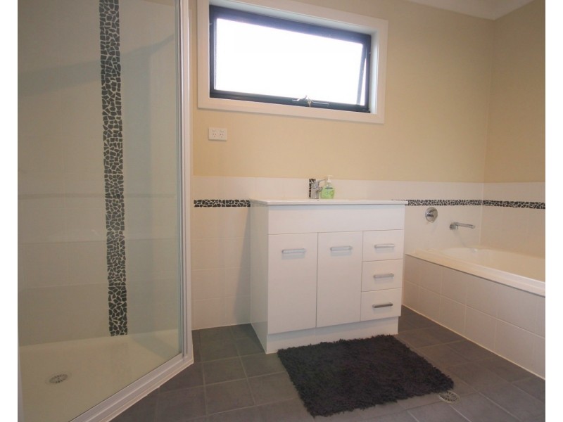 15 Marlin Ave, Eden NSW 2551