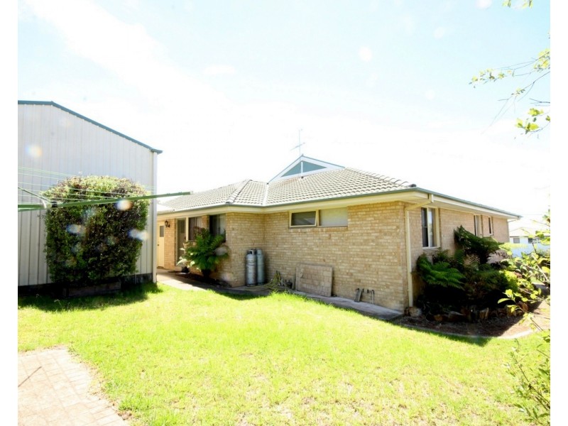 13 Stanley St, Eden NSW 2551