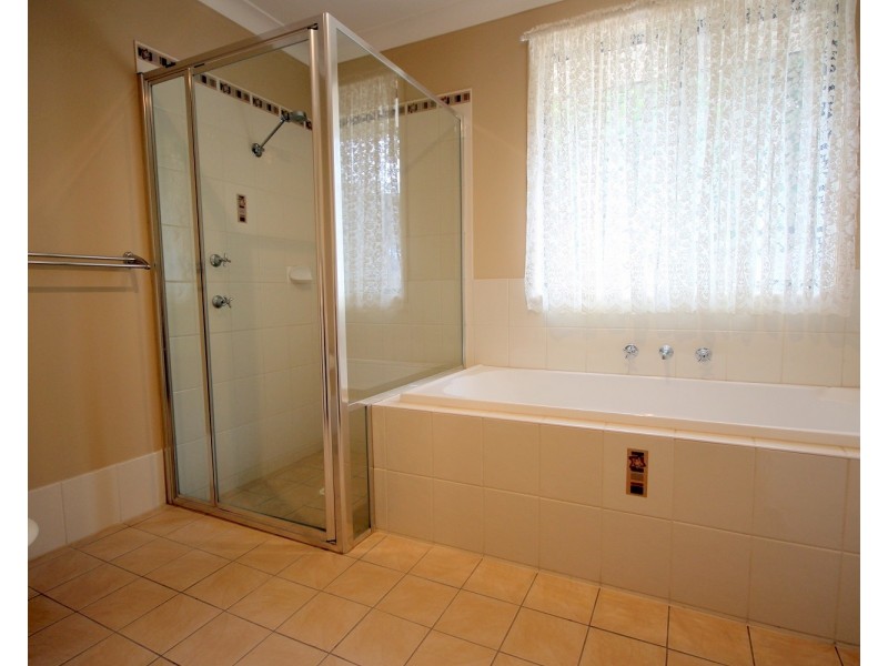 7 Blue Marlin Ct, Eden NSW 2551