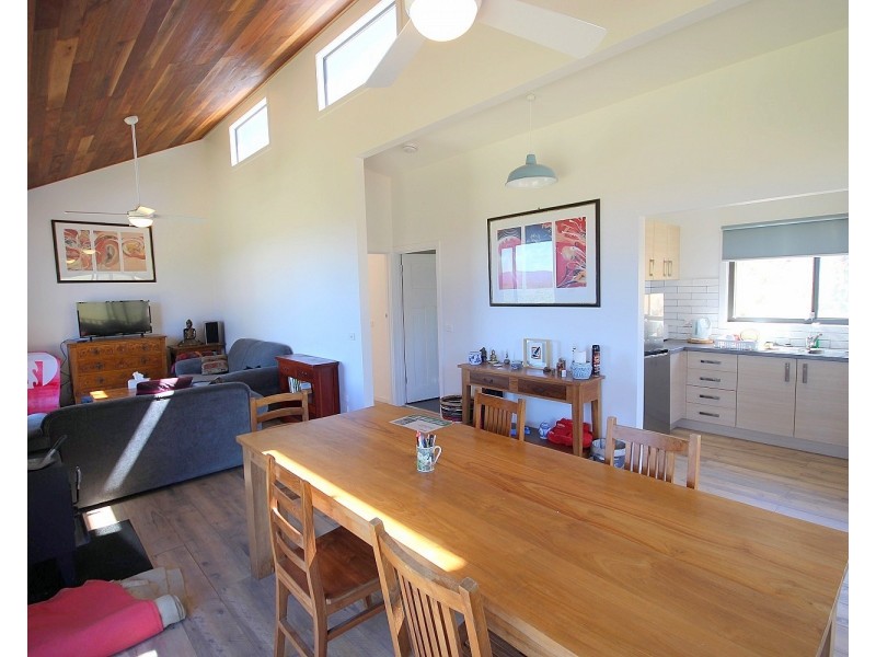 16 Allira Lane, Eden NSW 2551