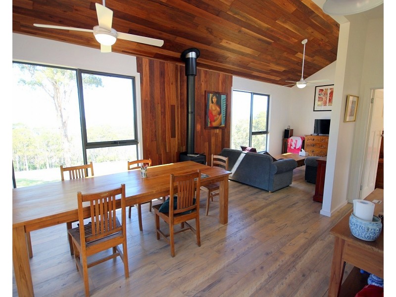 16 Allira Lane, Eden NSW 2551