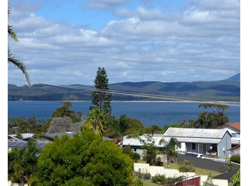 1 Fishermens Ct, Eden NSW 2551