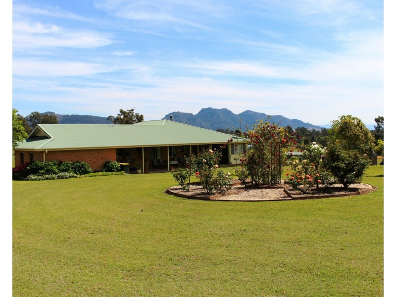 45 Fairbairns Road, Gloucester NSW 2422