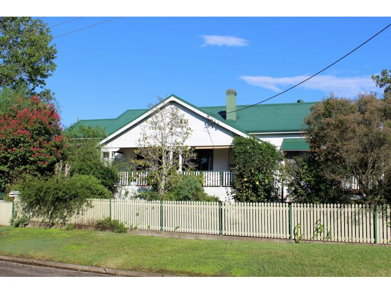 39 Cook Street, Gloucester NSW 2422
