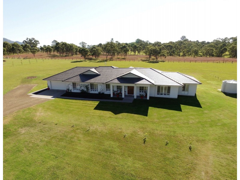 15 Moonlight Circuit, Gloucester NSW 2422