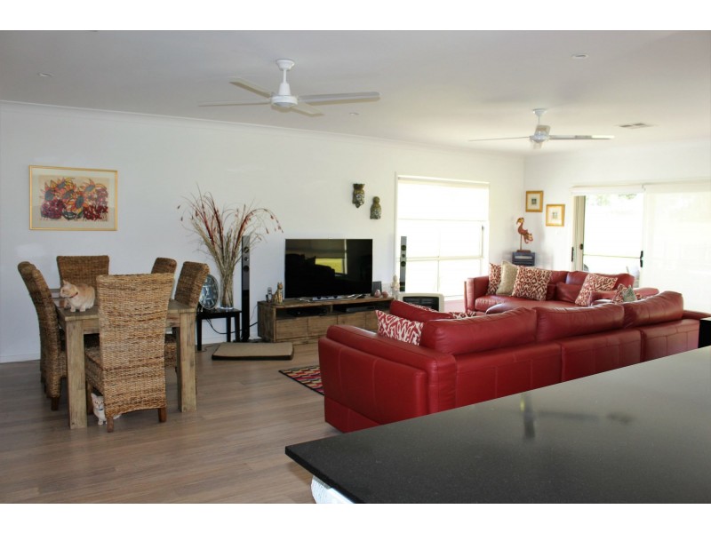 15 Moonlight Circuit, Gloucester NSW 2422