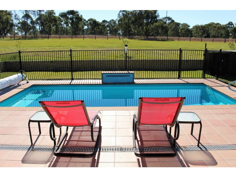 15 Moonlight Circuit, Gloucester NSW 2422