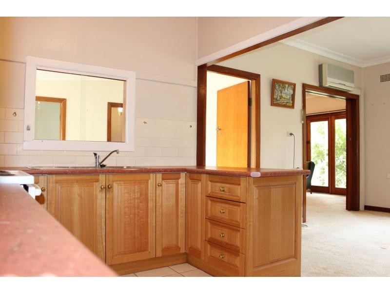 48 Queen Street, Gloucester NSW 2422