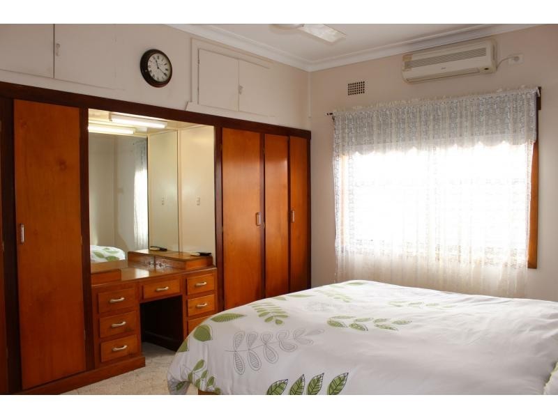 48 Queen Street, Gloucester NSW 2422