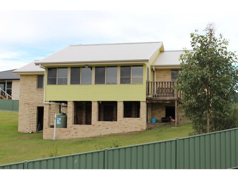 8 Shedden Close, Gloucester NSW 2422