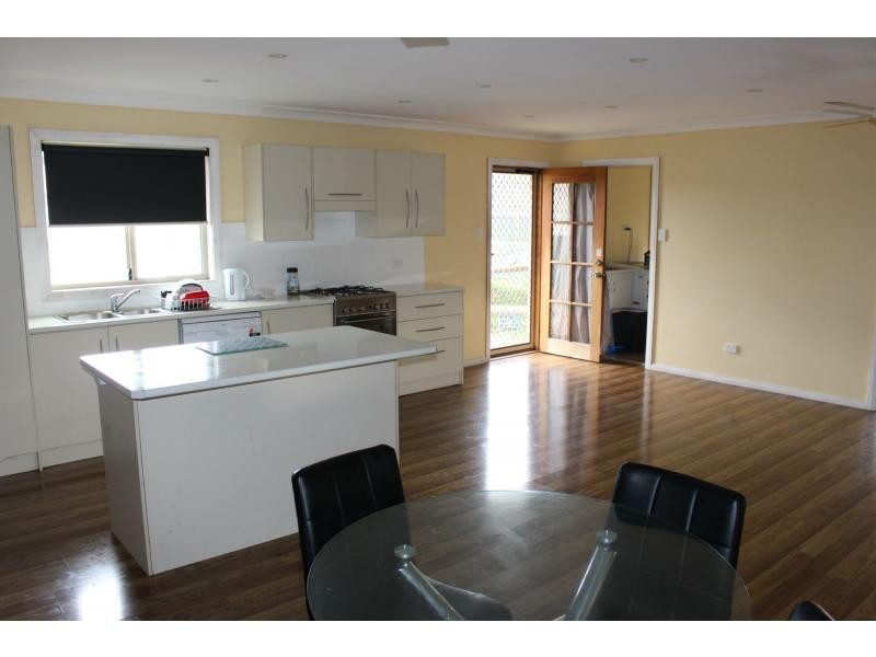 8 Shedden Close, Gloucester NSW 2422