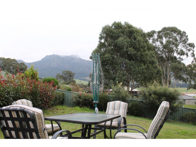 8 Shedden Close, Gloucester NSW 2422