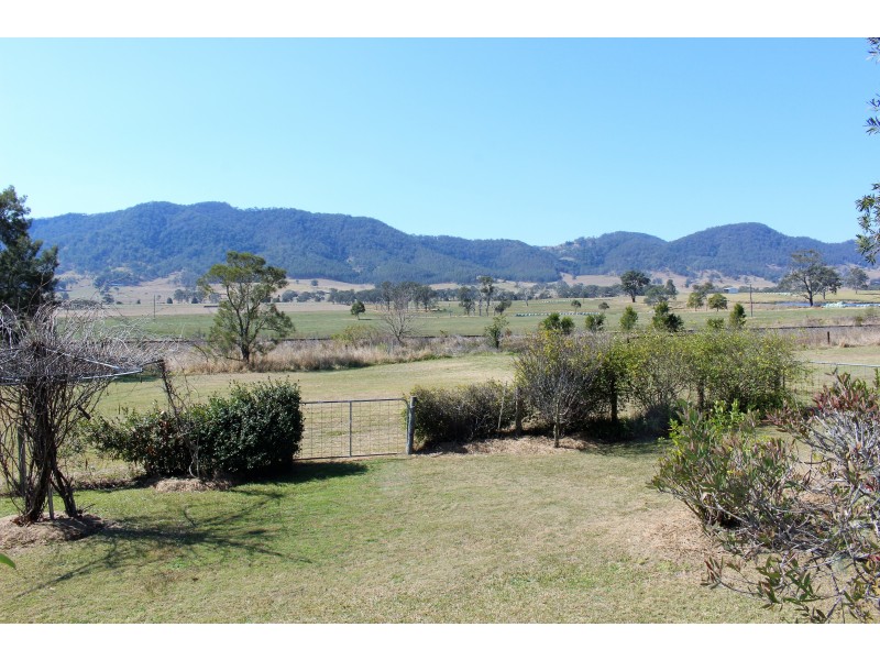 5 Wattle Close, Gloucester NSW 2422