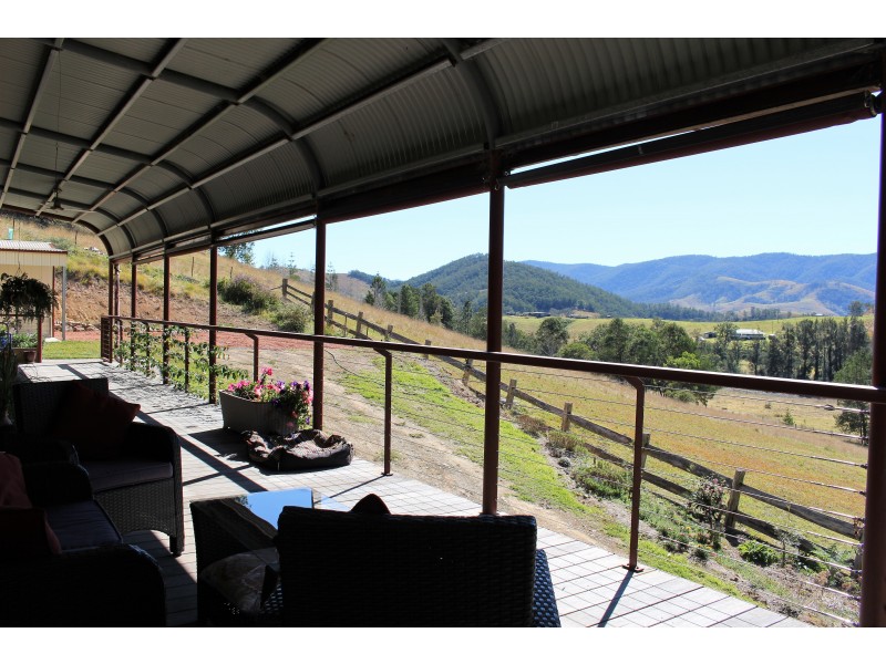 17 Tibbuc Road, Gloucester NSW 2422