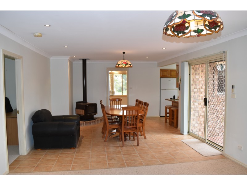 13 Pine Cl, Gloucester NSW 2422