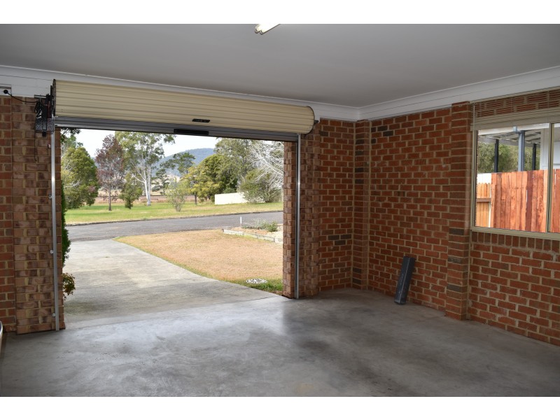 13 Pine Cl, Gloucester NSW 2422