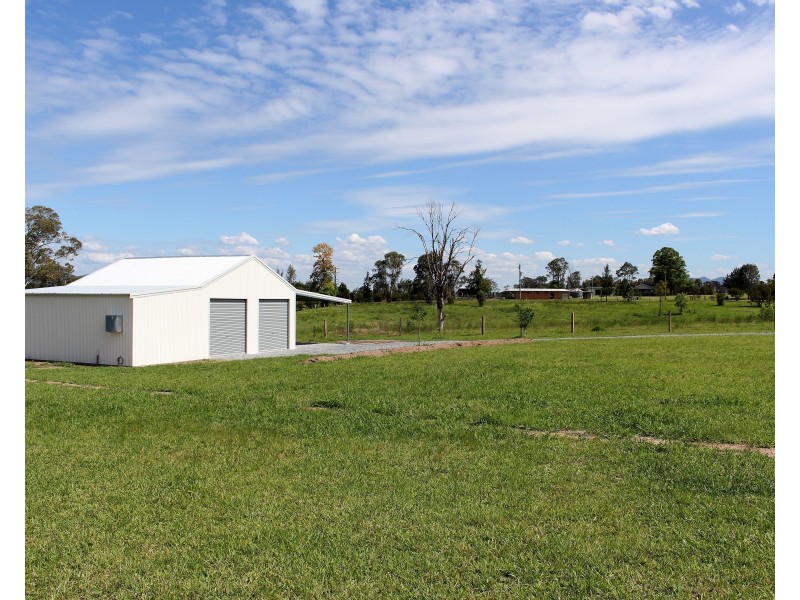18 Mahogany Drive, Gloucester NSW 2422