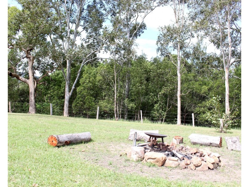 18 Mahogany Drive, Gloucester NSW 2422