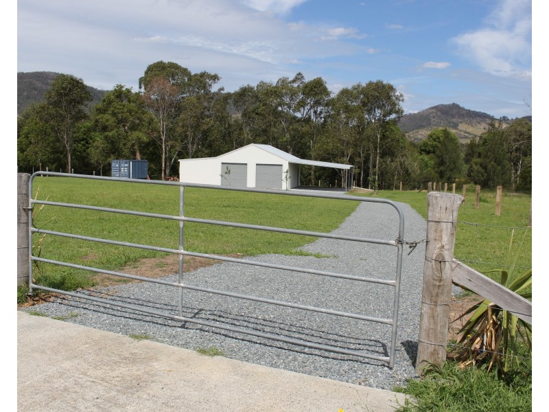 18 Mahogany Drive, Gloucester NSW 2422