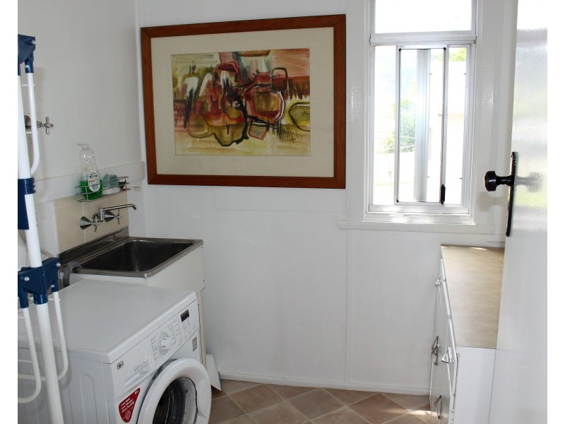 72 King St, Gloucester NSW 2422