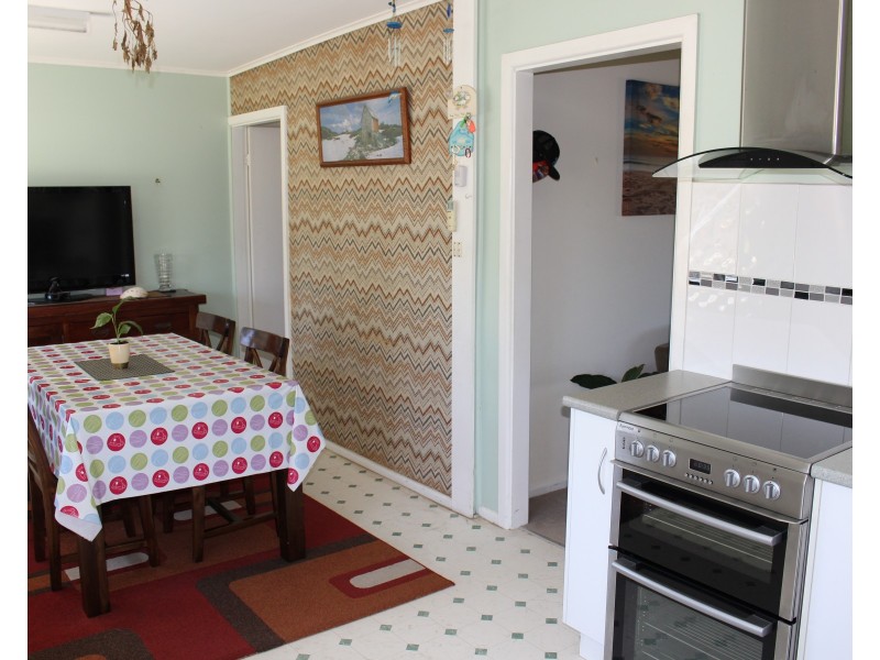 48 Cowper St, Gloucester NSW 2422