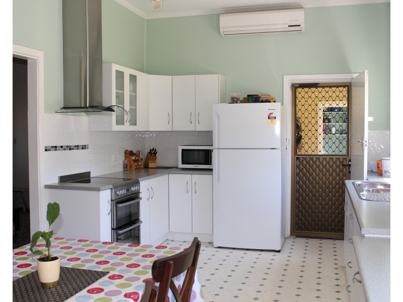 48 Cowper St, Gloucester NSW 2422