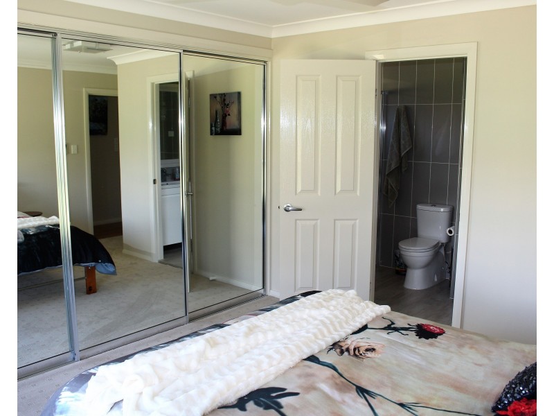 11 Collaroy Ave, Gloucester NSW 2422