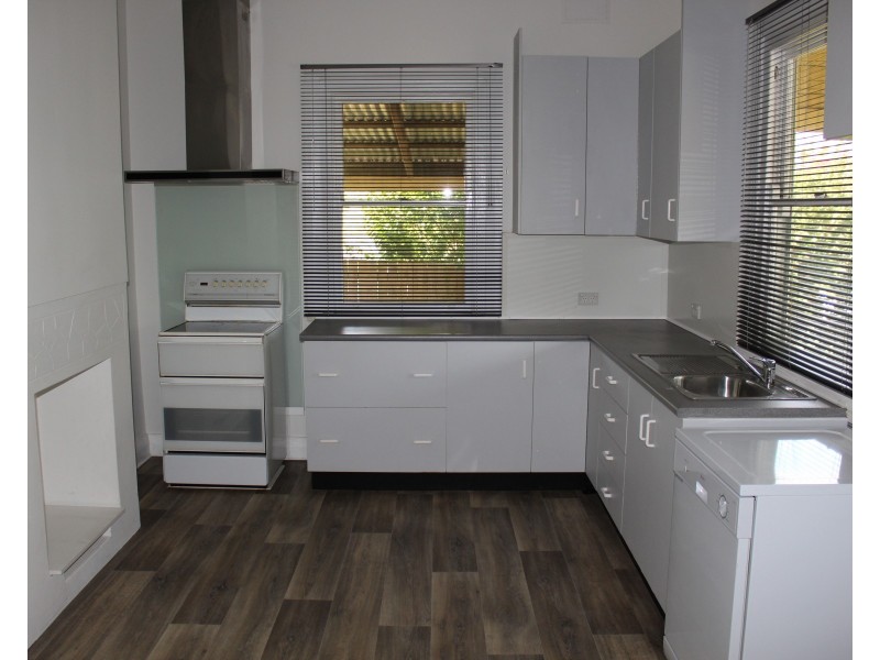 84 Denison St, Gloucester NSW 2422