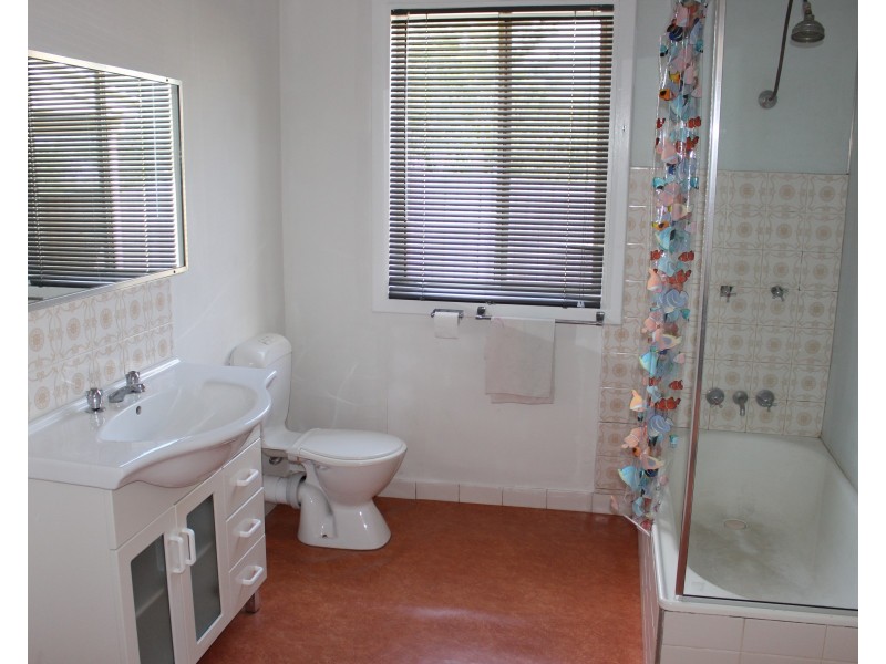 84 Denison St, Gloucester NSW 2422