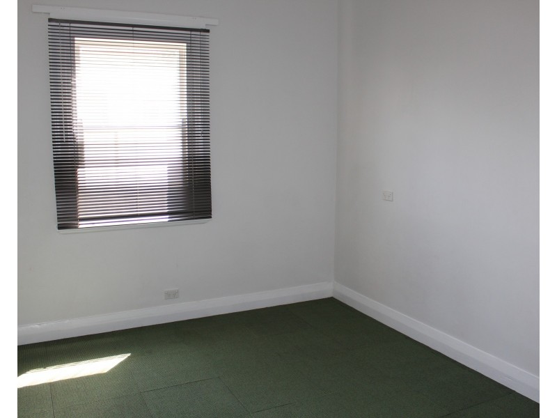 84 Denison St, Gloucester NSW 2422