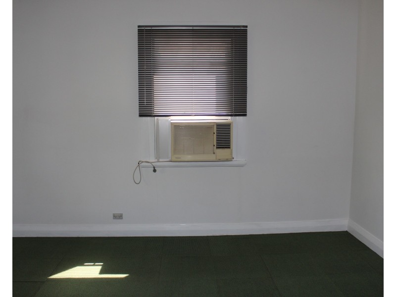 84 Denison St, Gloucester NSW 2422