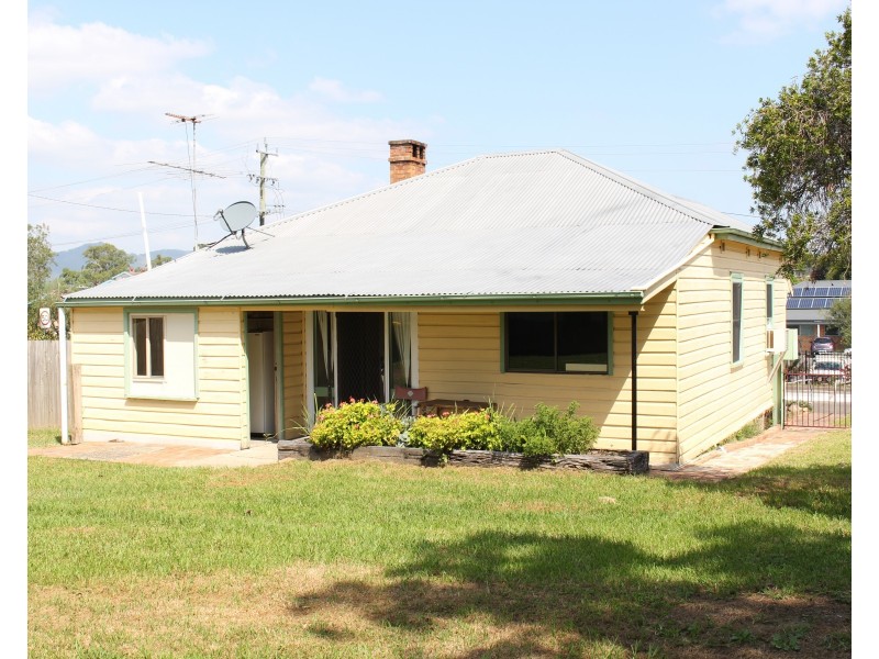 84 Denison St, Gloucester NSW 2422