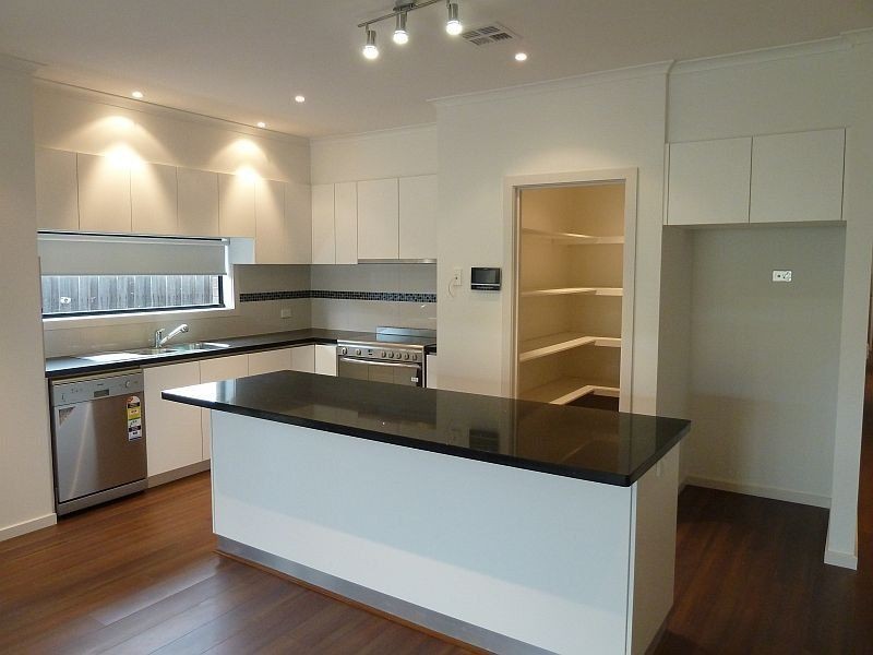 Avondale Heights VIC 3034