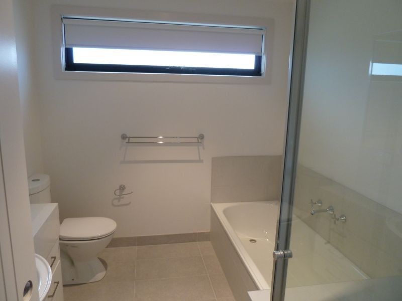 Avondale Heights VIC 3034