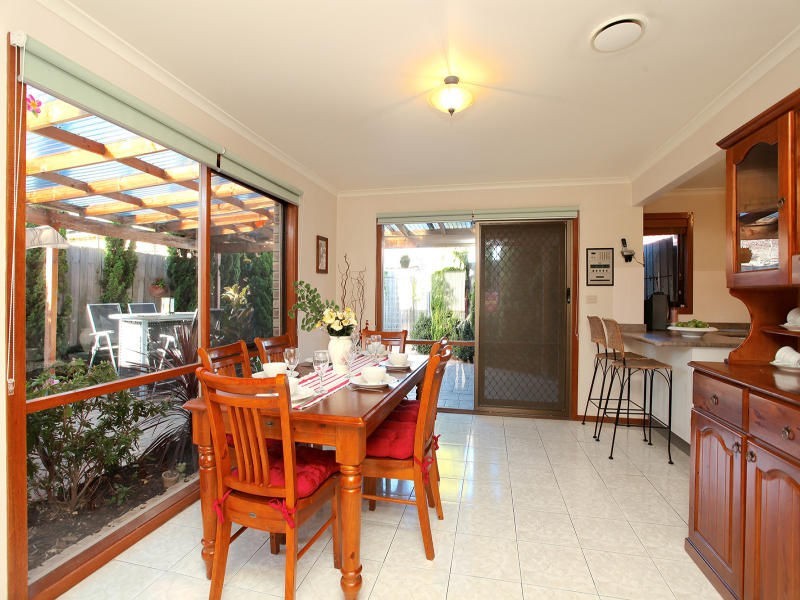 4/570 Buckley Street, Keilor East VIC 3033