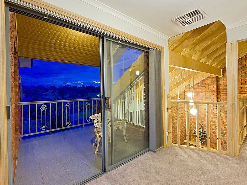 Avondale Heights VIC 3034